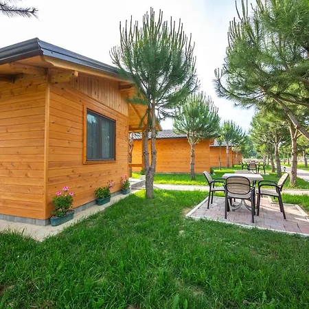 Villa Arda Qerret Exterior photo