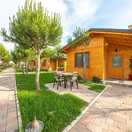 Villa Arda Qerret Exterior photo